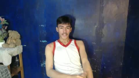 Snapshot of jonel_xx chatting on 02/21/26, 05:30 jonel online show from 02/21/26, 05:30