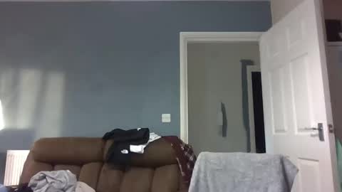 jonlow1 online show from 03/03/25, 05:18