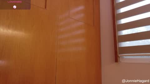 Jonnie Hagard online show from 04/07/26, 11:37