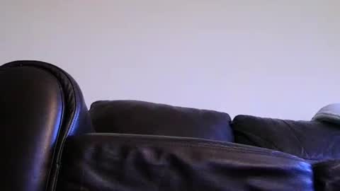 Snapshot of jonny4u_xxx chatting on 03/06/25, 12:09 John online show from 03/06/25, 12:09