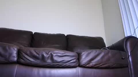 Snapshot of jonny4u_xxx chatting on 09/20/25, 06:14 John online show from 09/20/25, 06:14