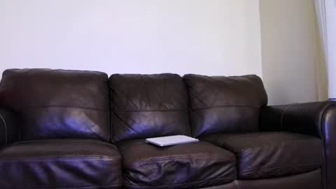 Snapshot of jonny4u_xxx chatting on 11/03/25, 08:04 John online show from 11/03/25, 08:04