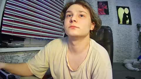 Snapshot of jonnymyloka chatting on 03/11/25, 02:40 JONNY online show from 03/11/25, 02:40