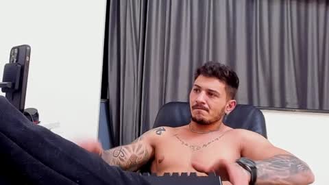 jonnyporn1 online show from 01/27/25, 01:48