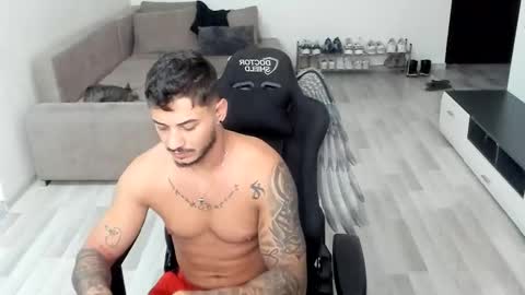 jonnyporn1 online show from 09/16/25, 11:00