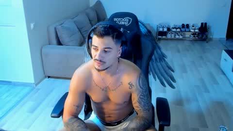 jonnyporn1 online show from 10/08/25, 01:58