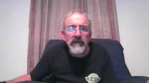 Snapshot of jony_five chatting on 12/19/24, 03:40 Jon online show from 12/19/24, 03:40