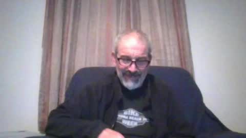Snapshot of jony_five chatting on 01/19/25, 10:49 Jon online show from 01/19/25, 10:49