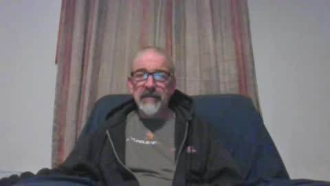Snapshot of jony_five chatting on 02/27/25, 02:32 Jon online show from 02/27/25, 02:32