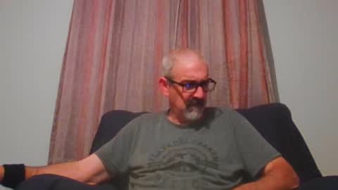 Snapshot of jony_five chatting on 09/16/25, 12:44 Jon online show from 09/16/25, 12:44