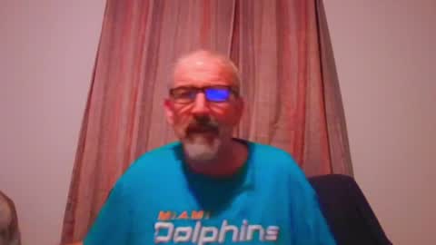 Snapshot of jony_five chatting on 09/26/25, 12:36 Jon online show from 09/26/25, 12:36