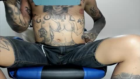 Snapshot of jordan33blake chatting on 11/04/25, 02:32 jordan33blake online show from 11/04/25, 02:32