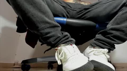 Snapshot of jordan33blake chatting on 02/03/26, 02:53 jordan33blake online show from 02/03/26, 02:53