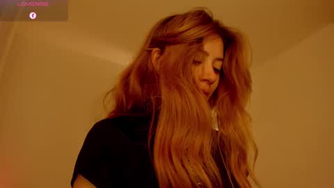 Snapshot of jordaniaa_ chatting on 02/11/25, 04:22 Megan  OF Jordaniaas online show from 02/11/25, 04:22