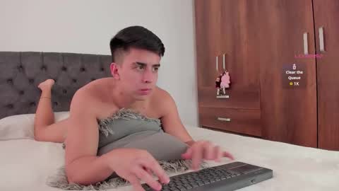 Will online show from 11/04/25, 08:52