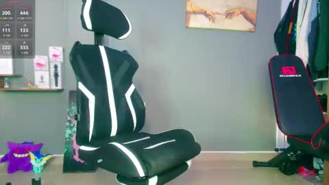 Snapshot of jordanrossie chatting on 03/05/26, 12:45 JordanRossie online show from 03/05/26, 12:45