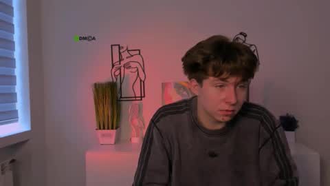 jordi_ser online show from 10/24/25, 08:33