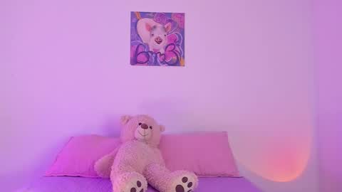 Snapshot of jordy_and_sofi chatting on 02/20/26, 08:31 JORDY AND SOFI online show from 02/20/26, 08:31