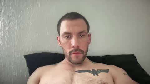 Snapshot of jorgearrp0 chatting on 10/30/25, 05:02 jorgearrp0 online show from 10/30/25, 05:02