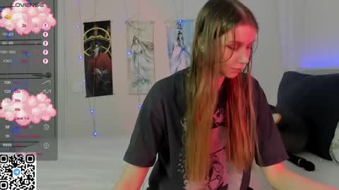 Snapshot of jorroger chatting on 02/11/25, 08:42 Mila online show from 02/11/25, 08:42