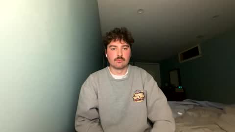 Snapshot of josamuels chatting on 12/22/25, 09:06 josamuels online show from 12/22/25, 09:06