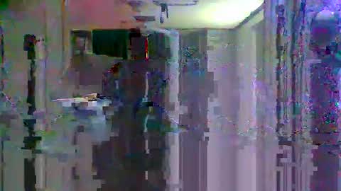 Snapshot of josavaho235836 chatting on 10/08/25, 05:49 Joey Amy online show from 10/08/25, 05:49