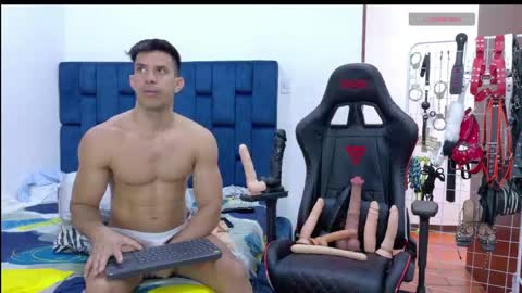 jose_rumbero91 online show from 04/18/26, 07:58