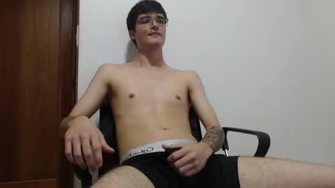 alejandro online show from 04/28/26, 02:27