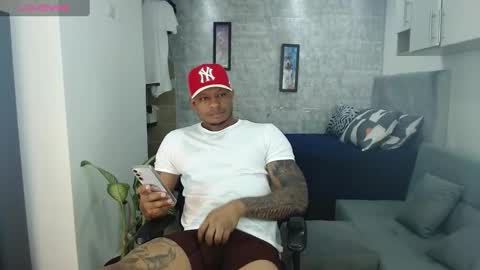 Snapshot of josep_ston2 chatting on 09/09/25, 07:13 ---Josep--- online show from 09/09/25, 07:13