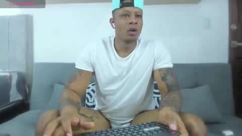 Snapshot of josep_ston2 chatting on 09/17/25, 03:08 ---Josep--- online show from 09/17/25, 03:08