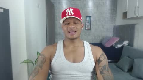 Snapshot of josep_ston2 chatting on 11/07/25, 08:20 ---Josep--- online show from 11/07/25, 08:20