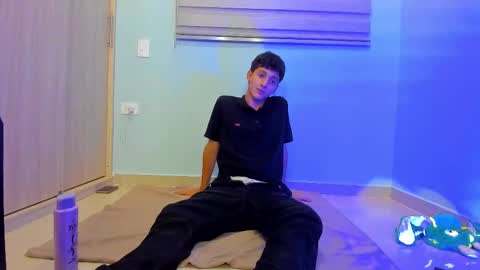 Snapshot of joseph_evans_ chatting on 03/26/26, 01:55 Joseph online show from 03/26/26, 01:55