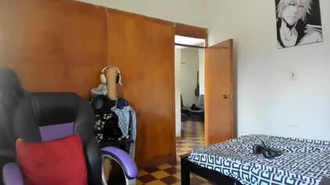 MR OAK online show from 11/18/25, 05:06