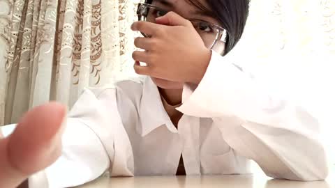 Snapshot of josephinepantle chatting on 05/18/26, 09:48 Kama online show from 05/18/26, 09:48