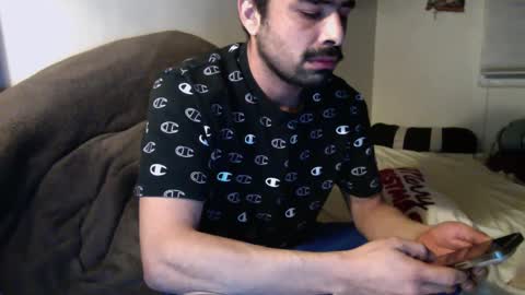 Snapshot of josephs1990 chatting on 01/01/25, 08:02 josephs1990 online show from 01/01/25, 08:02