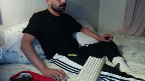 Snapshot of josephs1990 chatting on 01/10/25, 02:14 josephs1990 online show from 01/10/25, 02:14