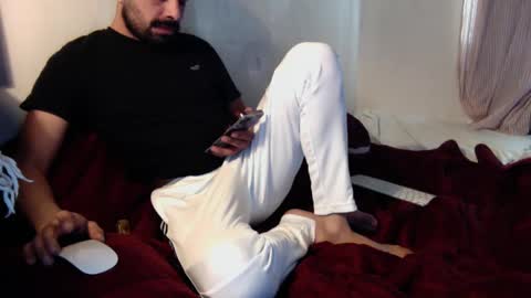 Snapshot of josephs1990 chatting on 01/14/25, 08:37 josephs1990 online show from 01/14/25, 08:37