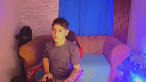 Snapshot of josethariaz25 chatting on 07/16/26, 11:05 JOSETH ARIAZ online show from 07/16/26, 11:05