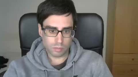 Snapshot of josevd chatting on 01/20/25, 02:57 Jose online show from 01/20/25, 02:57