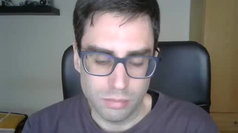 Snapshot of josevd chatting on 02/27/25, 03:05 Jose online show from 02/27/25, 03:05