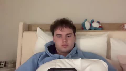 Snapshot of joshbarnett1035 chatting on 10/07/25, 11:07 joshbarnett1035 online show from 10/07/25, 11:07