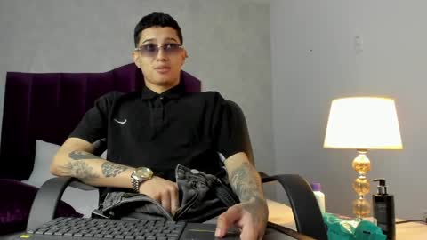 Snapshot of joshbeech chatting on 03/20/26, 02:55 JoshBeech online show from 03/20/26, 02:55