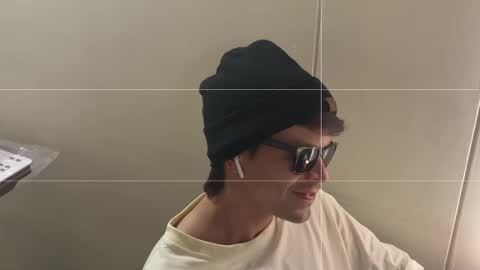 Snapshot of josheli chatting on 03/16/26, 04:11 Nicolas online show from 03/16/26, 04:11