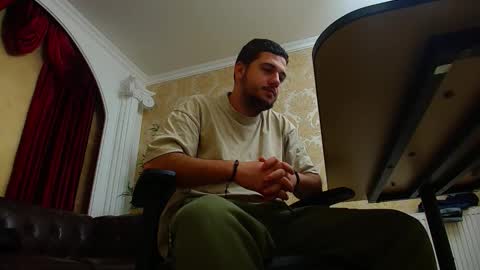 JoshKnight online show from 10/30/25, 06:37