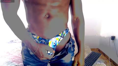 Snapshot of joshloganx chatting on 02/19/26, 01:18 joshloganx online show from 02/19/26, 01:18