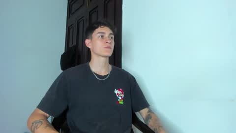 Snapshot of joshmiller_ chatting on 09/20/25, 11:06 Josh online show from 09/20/25, 11:06