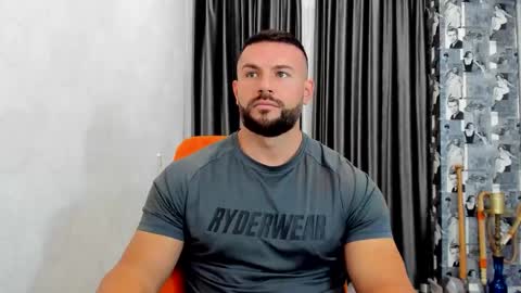 joshuamuscle69 online show from 10/29/25, 06:04