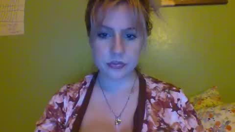 Snapshot of josiecaruso chatting on 11/08/25, 02:45 Lana Caruso online show from 11/08/25, 02:45