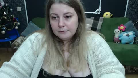 Snapshot of josiesun771 chatting on 12/08/24, 04:39 josiesun771 online show from 12/08/24, 04:39