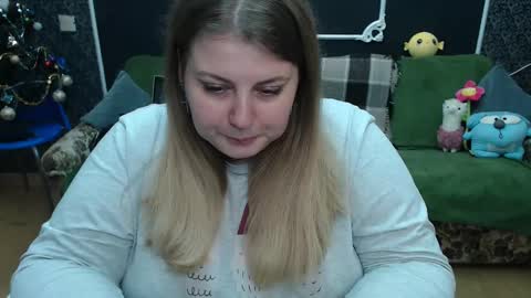Snapshot of josiesun771 chatting on 12/28/24, 07:33 josiesun771 online show from 12/28/24, 07:33
